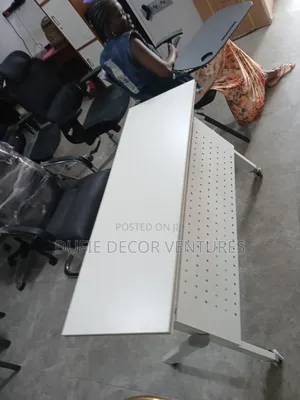 Table Avaliable for Sale