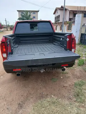 Honda Ridgeline TrailSport AWD 2024 Red