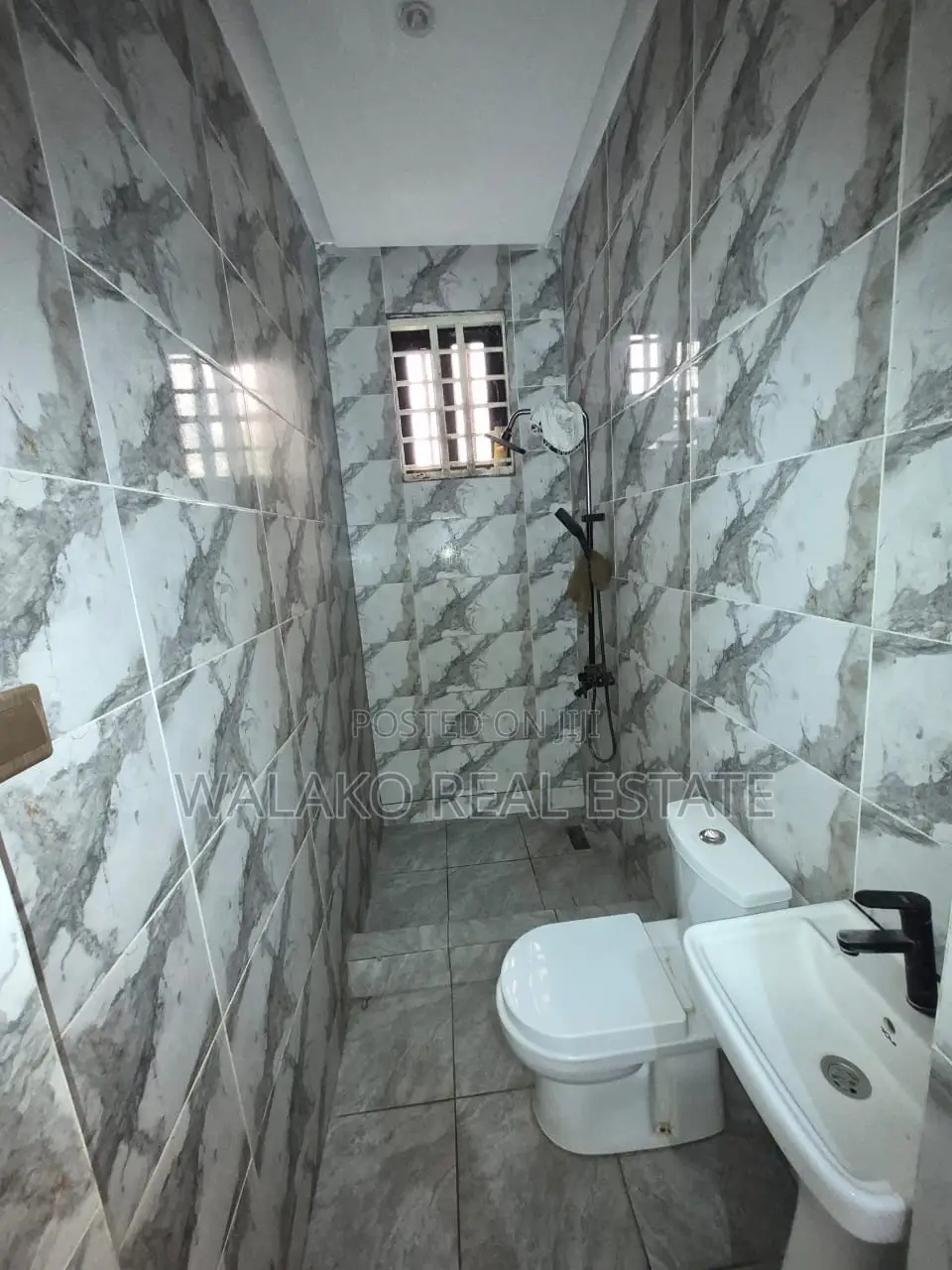 4bdrm House in Amasaman for rent