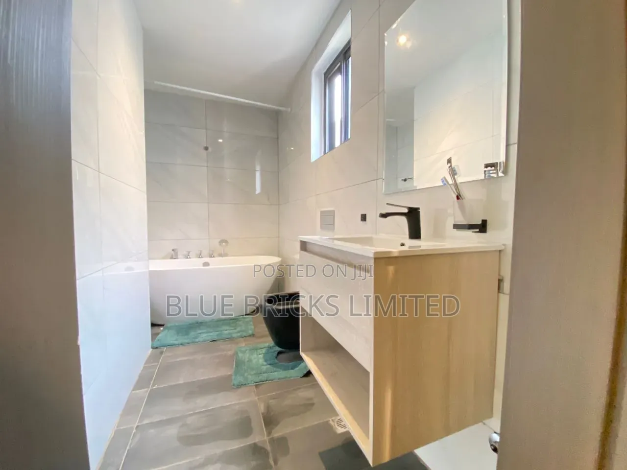 Furnished 3bdrm Townhouse / Terrace in Adjiringanor, Otano for rent