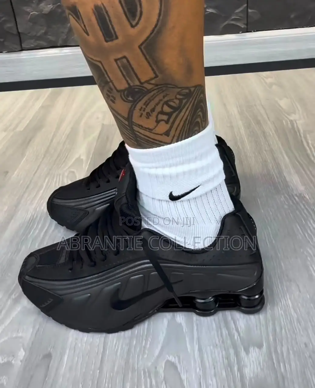 Nike Shoex R4 Metallic Silver Available