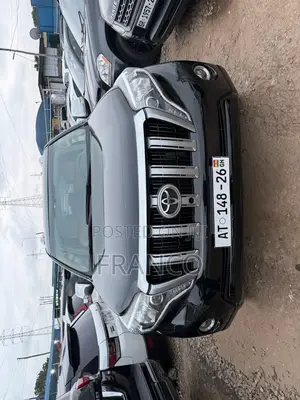 Toyota Land Cruiser Prado 4.0 Petrol GX-R 2013 Black