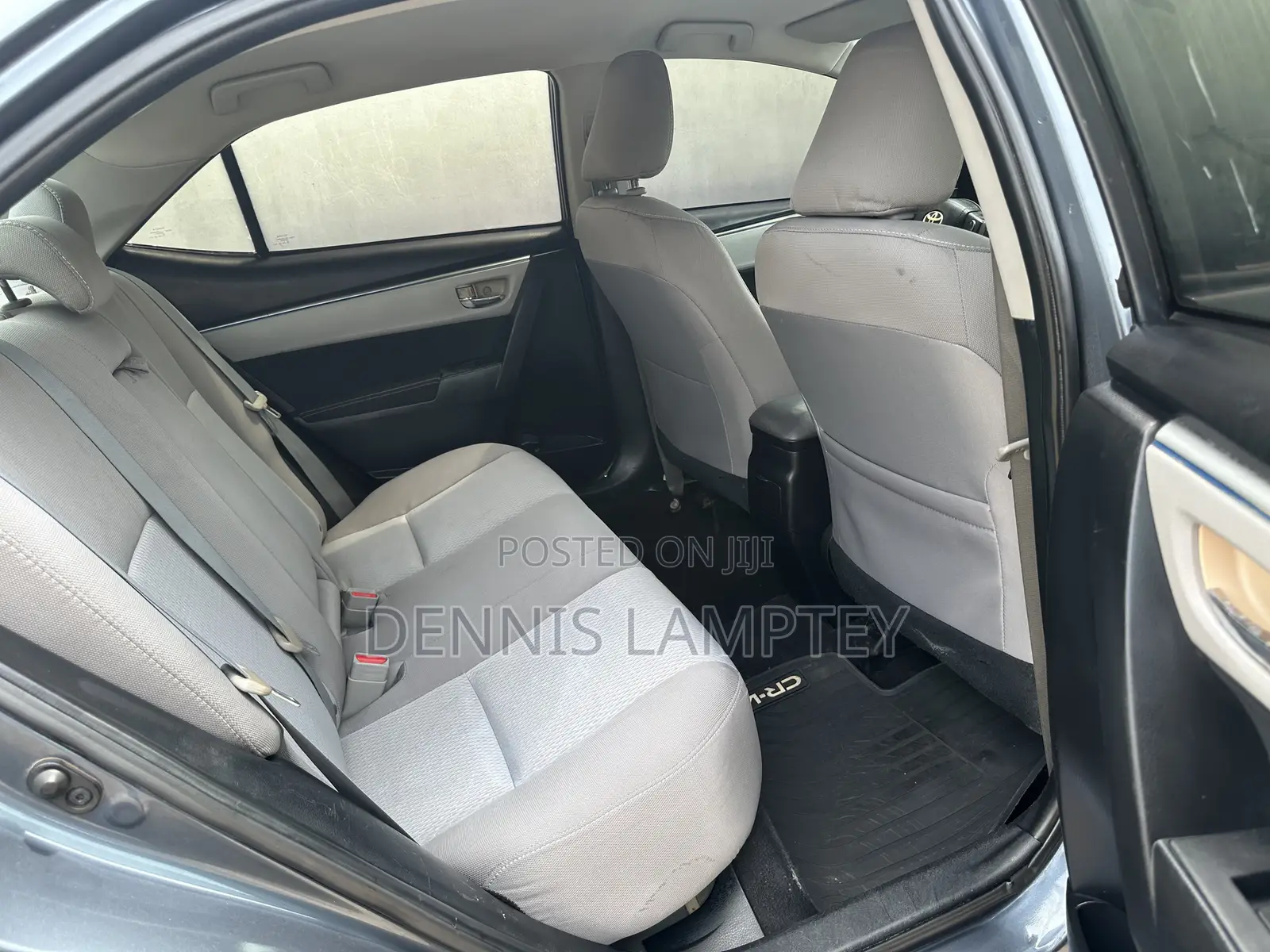 Toyota Corolla 2016 Gray