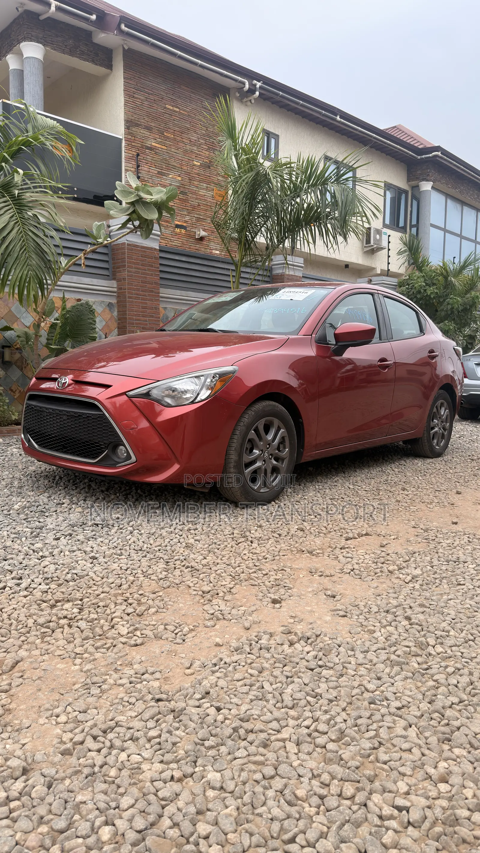 Toyota Yaris LE Sedan 4dr 2019 Red