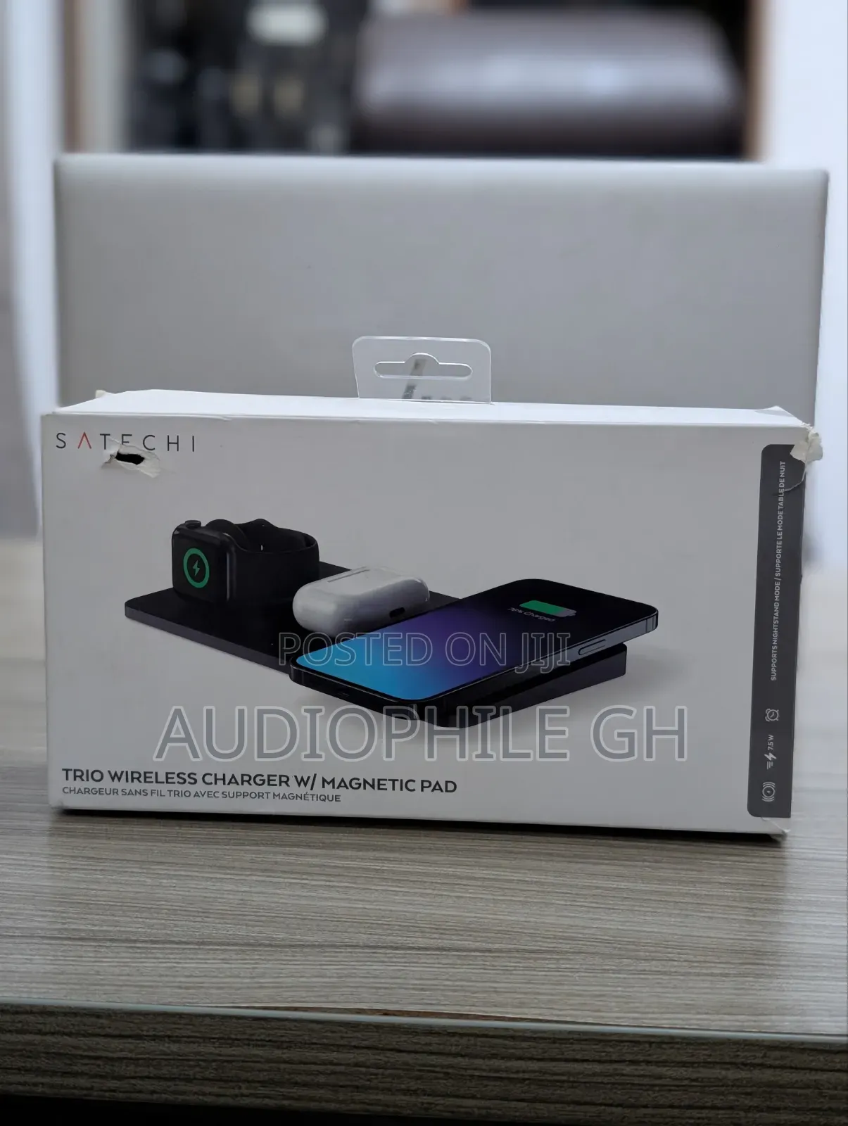 Satechi Trio Wireless Charger With Magnetic Pad