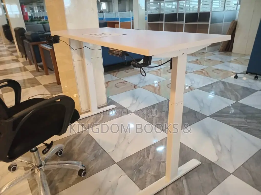 Modern Electric Height Adjustable Standing Desk 1400x600 (TC-IH14)