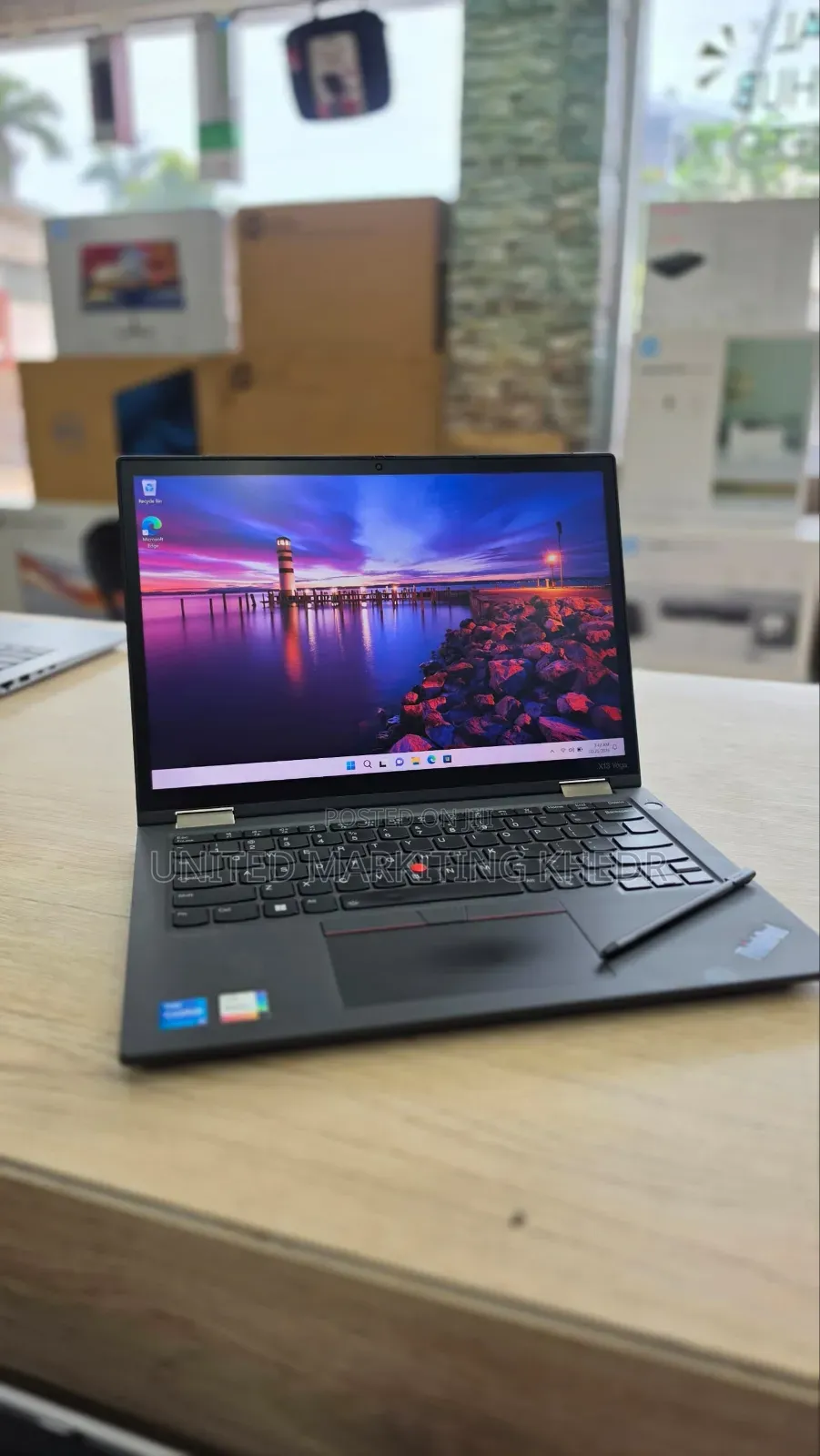 Laptop Lenovo ThinkPad x13 Yoga 8GB Intel Core i5 SSD 256GB