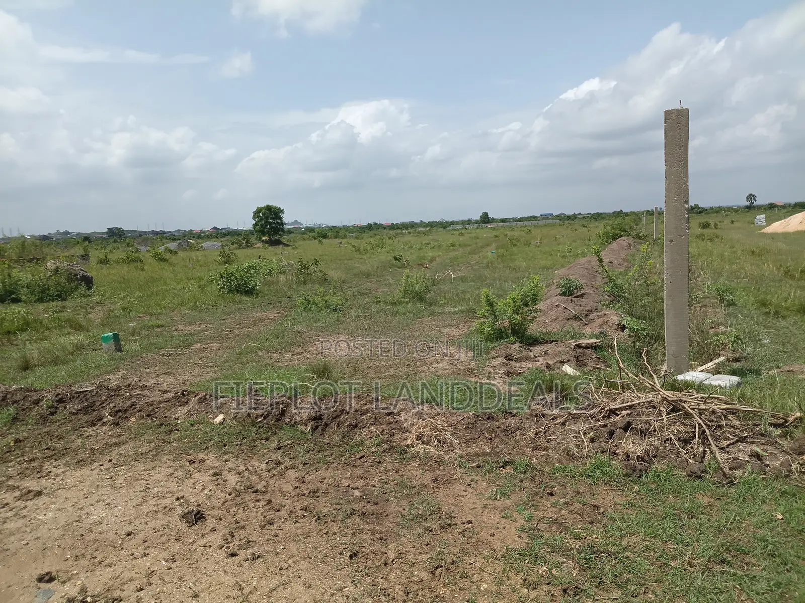 Serviced 70x50ft Half Plot for Sale at Shai Hills Dedenya