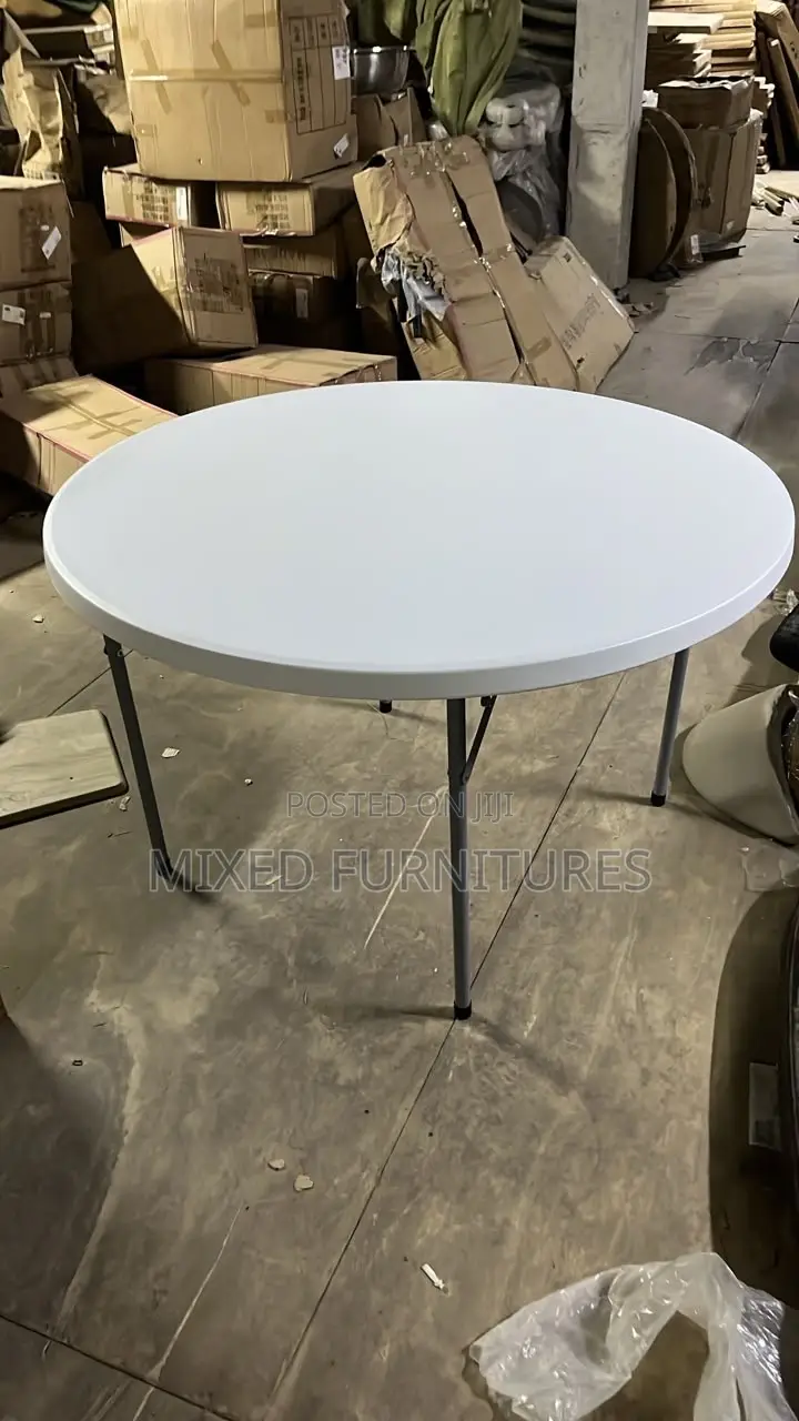 Round Foldable Table for Event