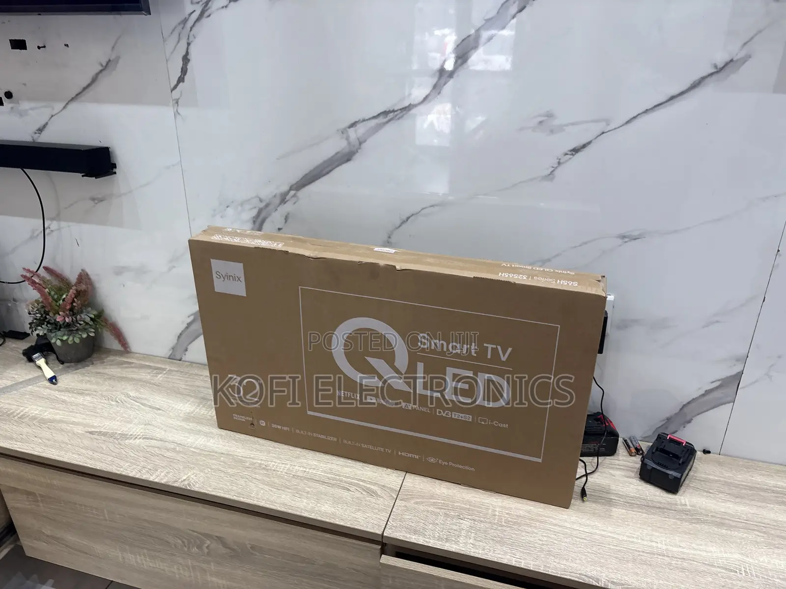 I-Cast Wireless Screen Sharing Syinix 32-Inch QLED Smart TV