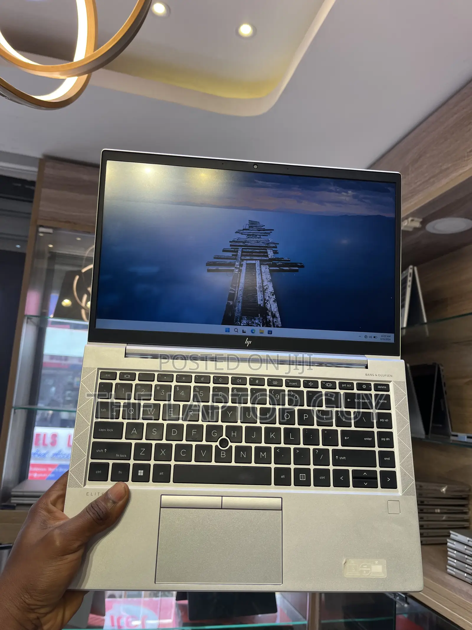 Laptop HP EliteBook 845 G8 16GB AMD Ryzen 5 SSD 512GB