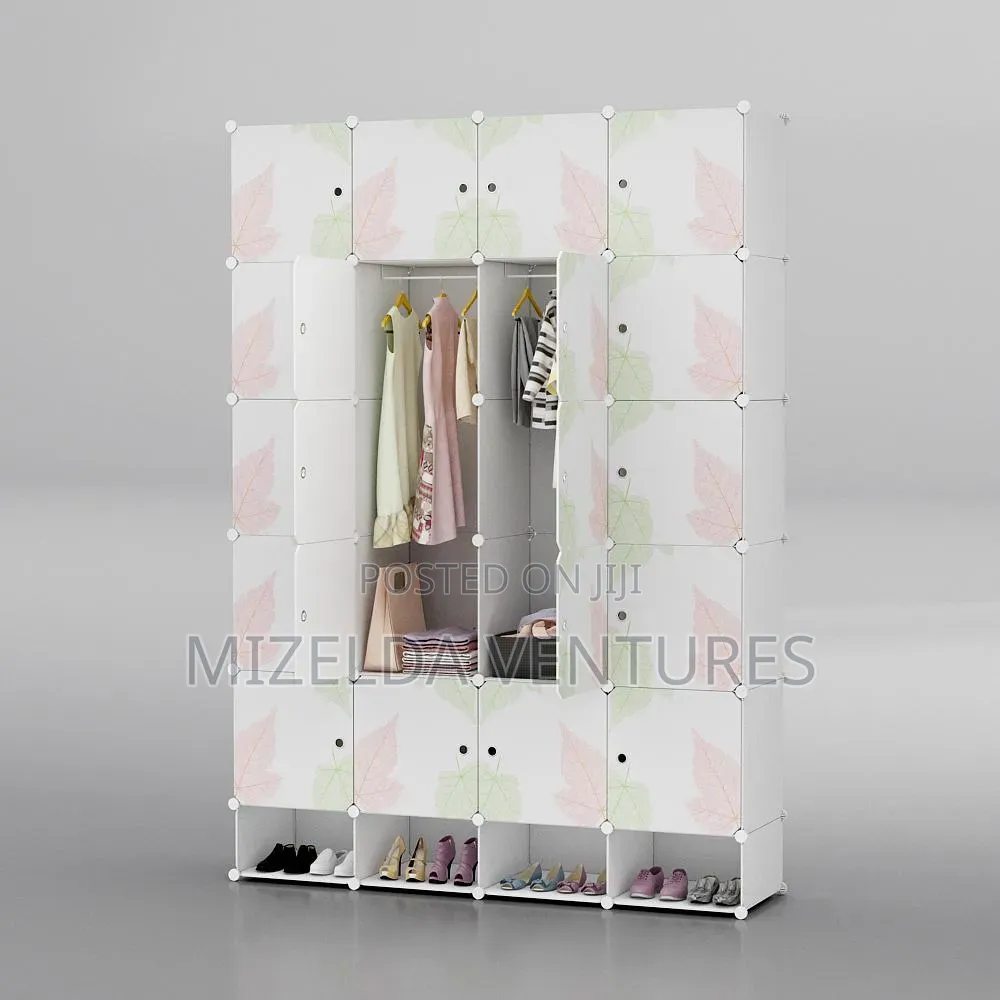 Plastic Cube Wardrobe