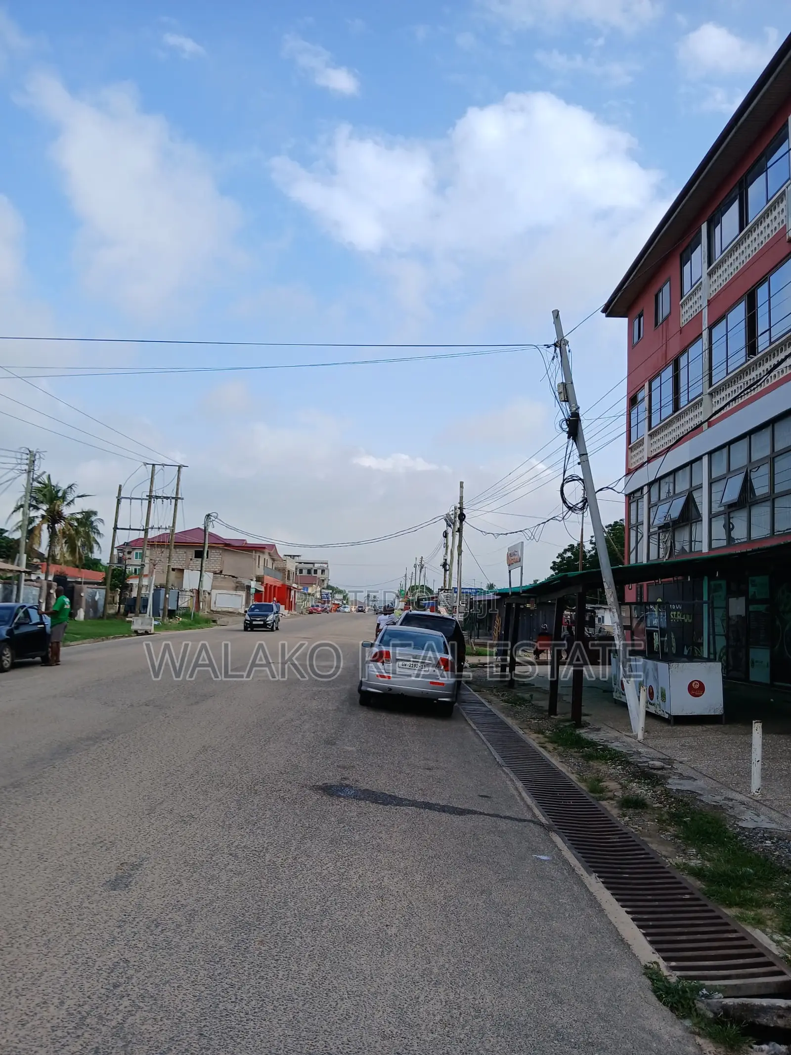 3storey +400square Metre Warehouse