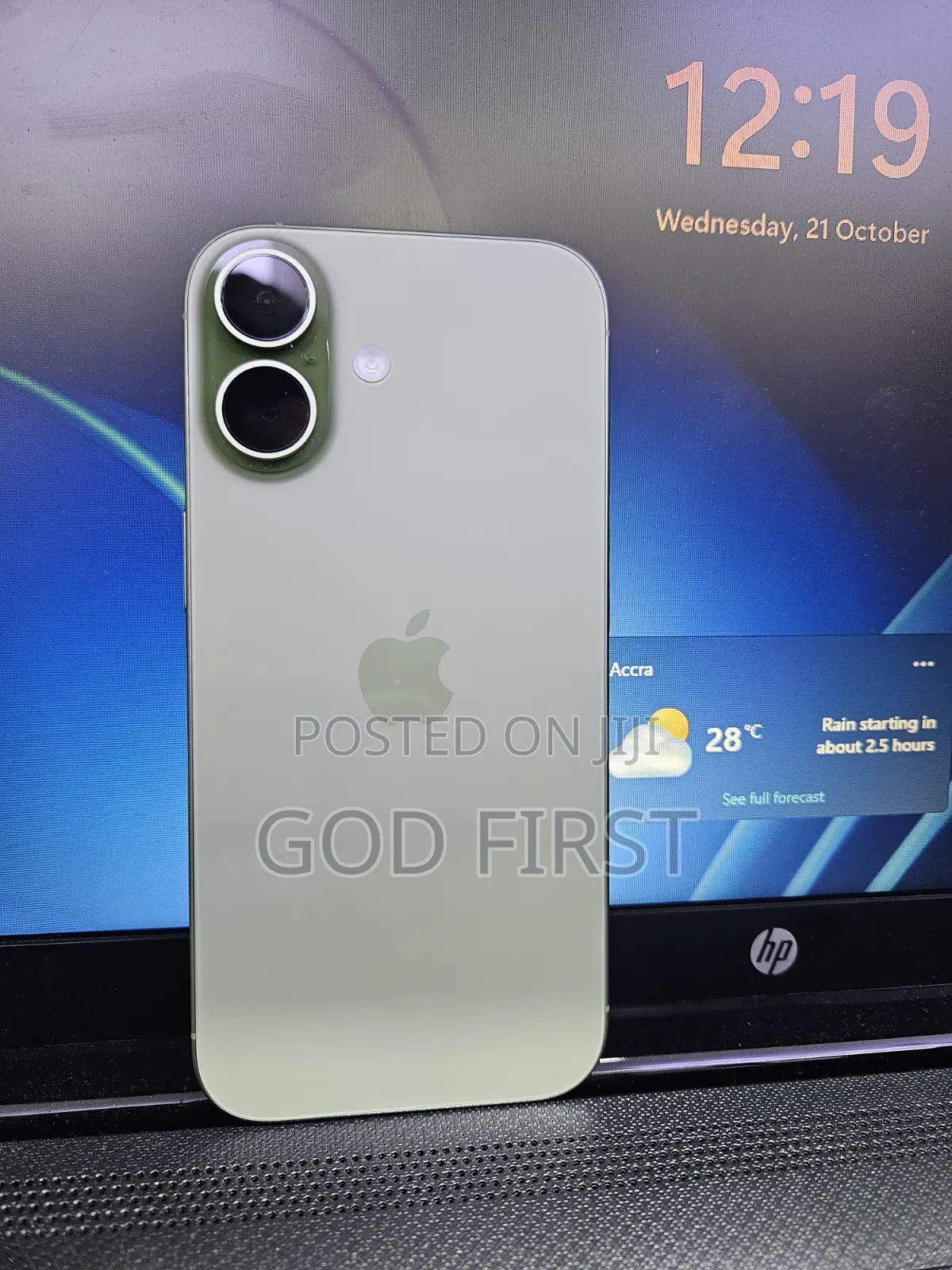 New Apple iPhone 17 256 GB Green