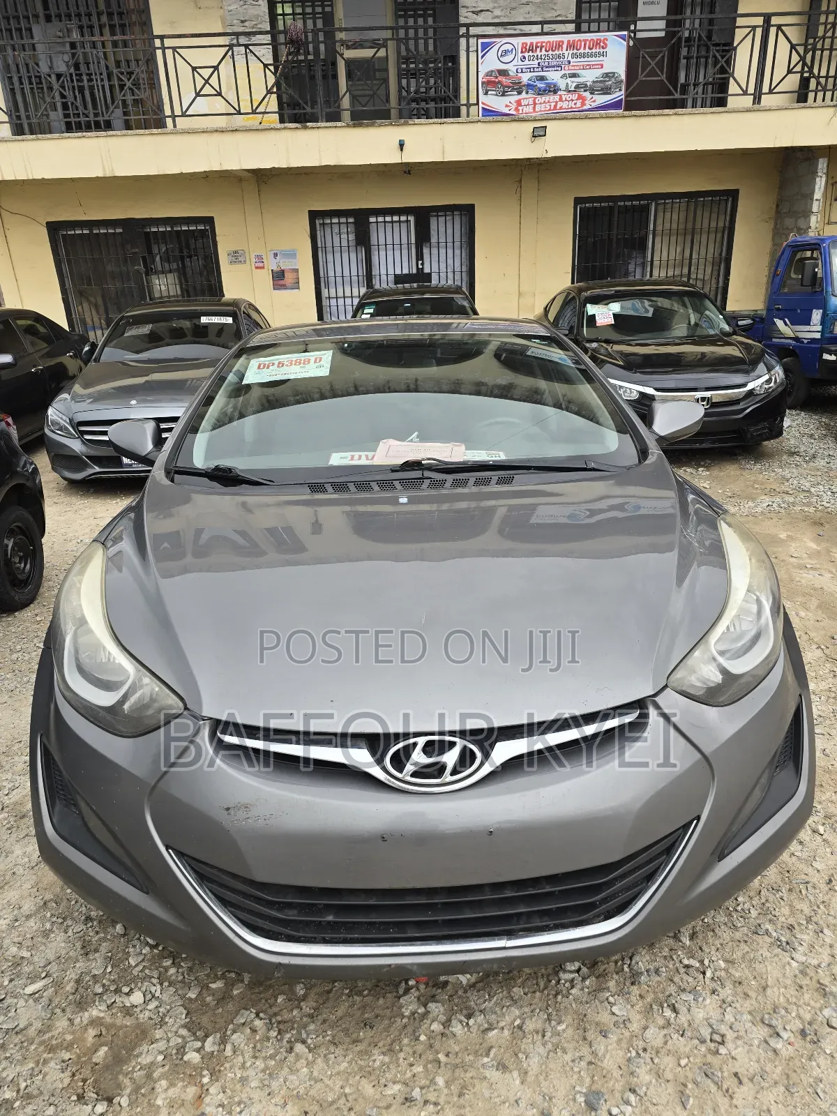 Hyundai Elantra Limited 4dr Sedan (1.8L 4cyl 6A) 2015 Gray