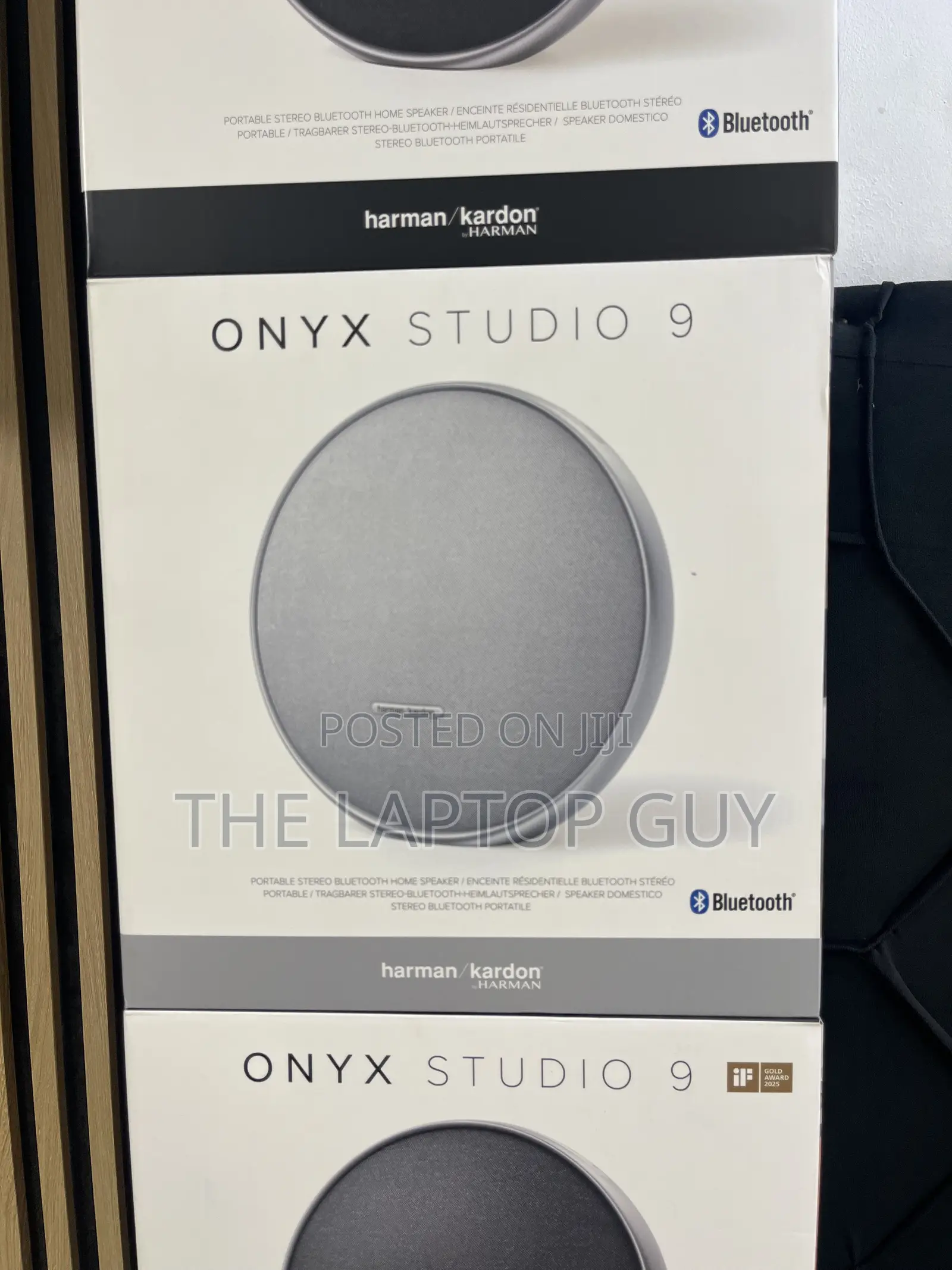 Onyx Studio 9