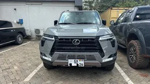 Lexus GX 2026 Silver
