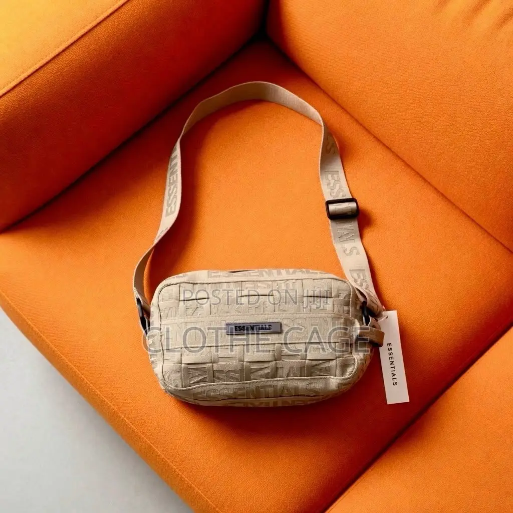 Fear of God ESSENTIALS Sling Bag
