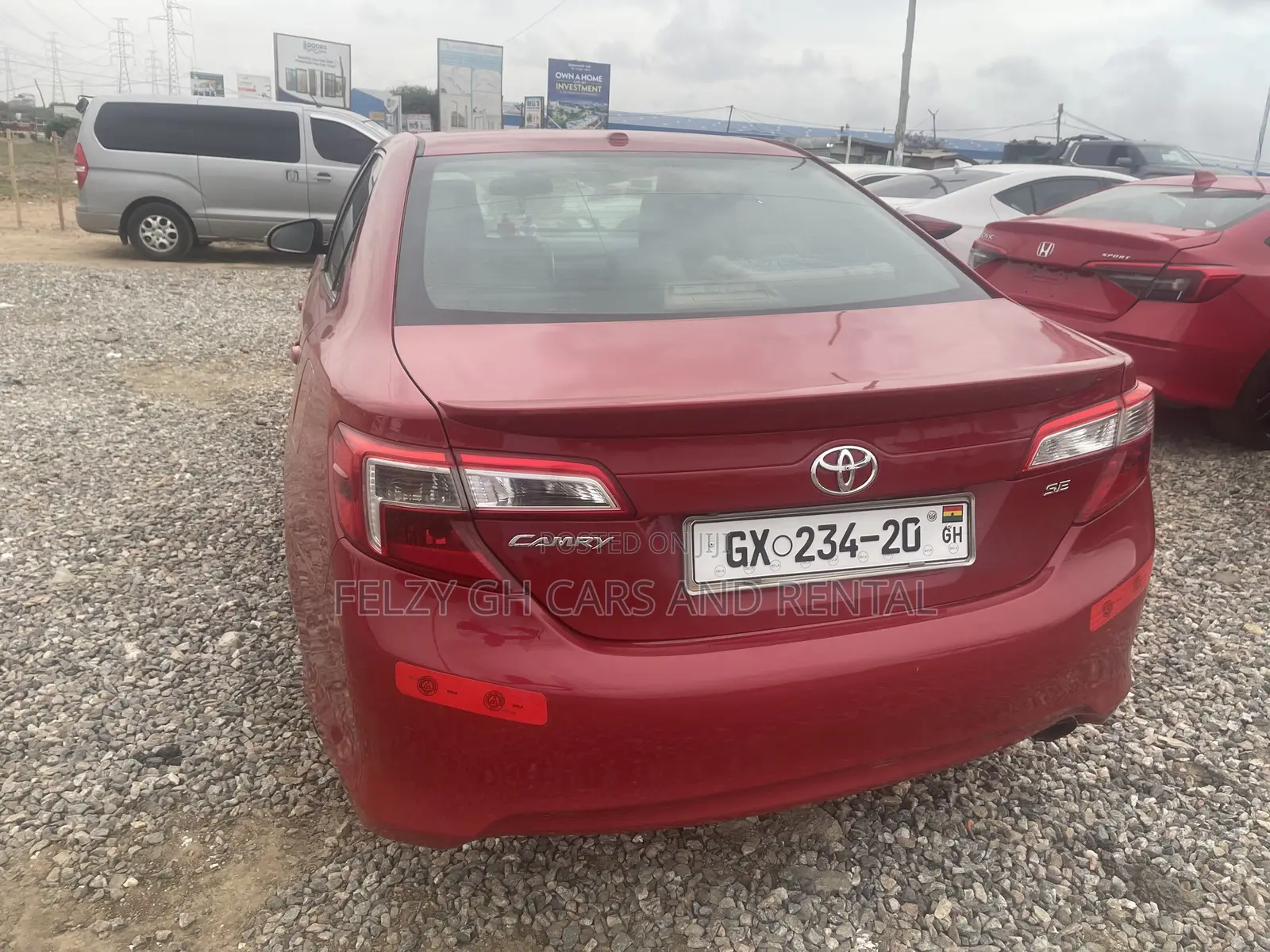 Toyota Camry SE Sport 4dr Sedan w/Prod. End 11/13 (2.5L 4cyl 6A) 2014
