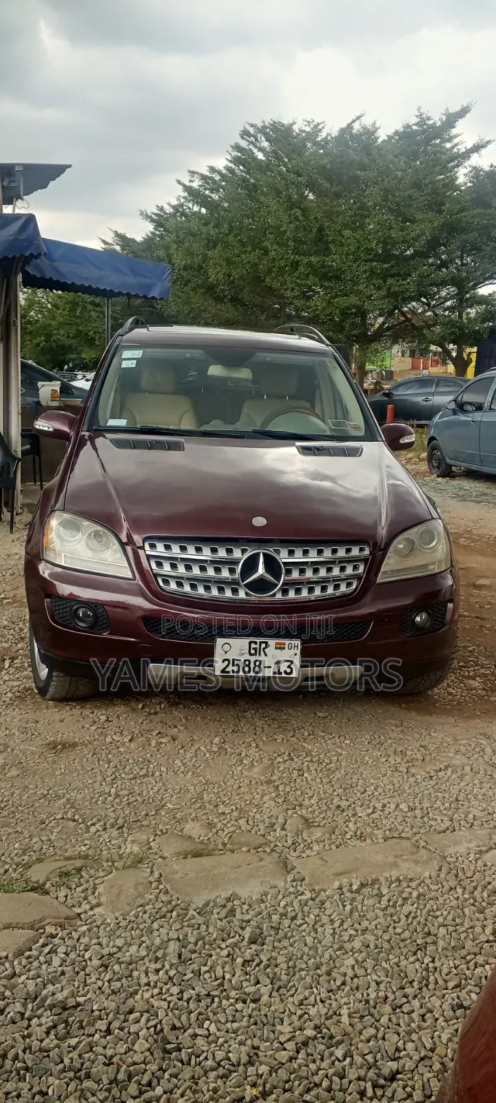 Car 2007 Red