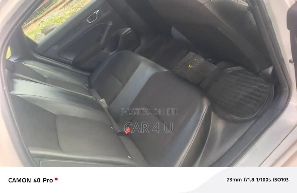 Honda Civic 2022 White