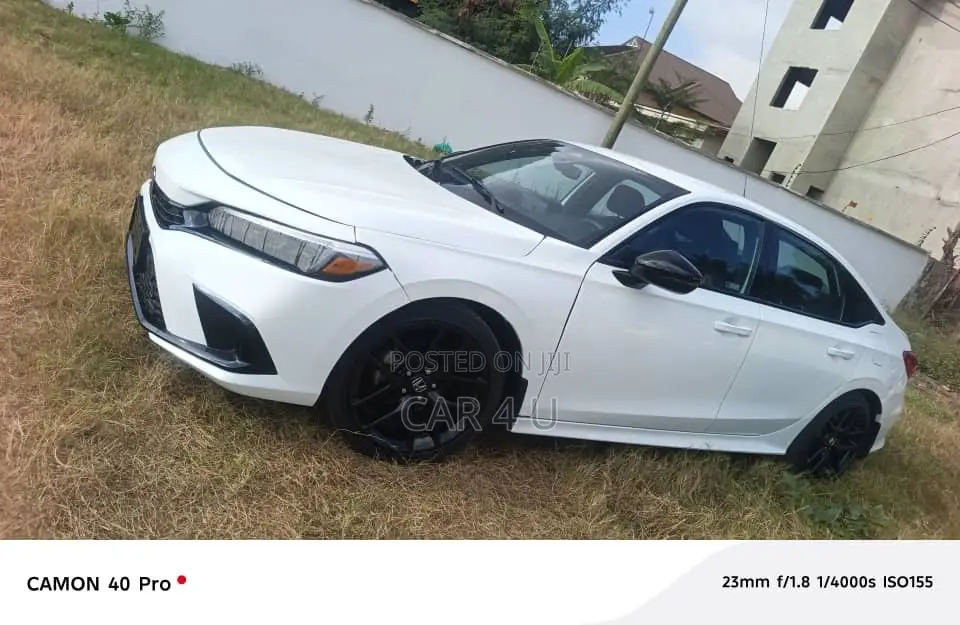 Honda Civic 2022 White