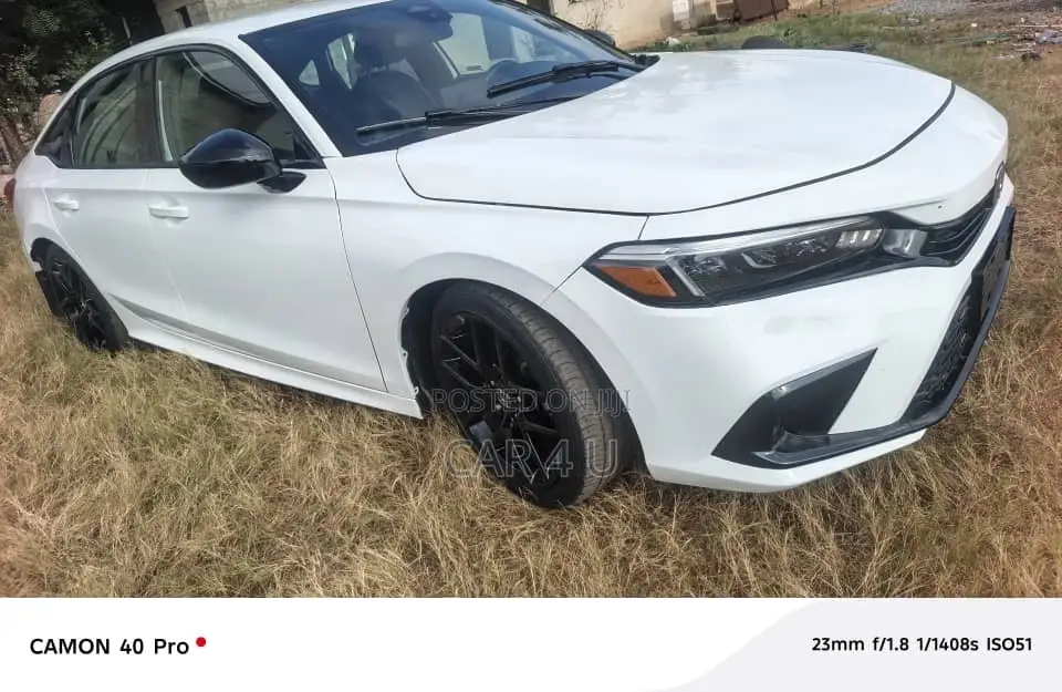 Honda Civic 2022 White