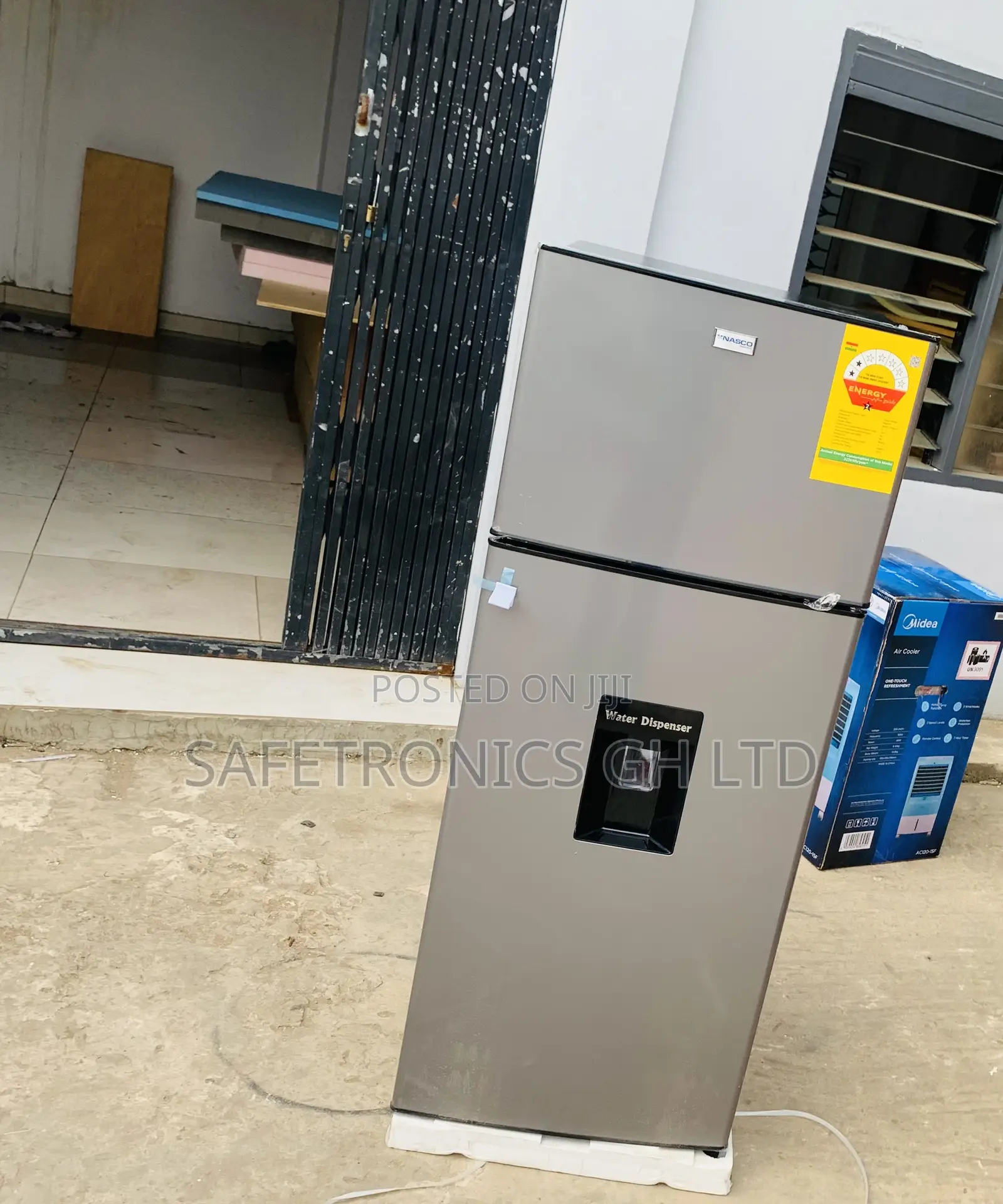 Quality (Cool-Master) 210L Nasco Nasf2-250fld Top Mount Fridge