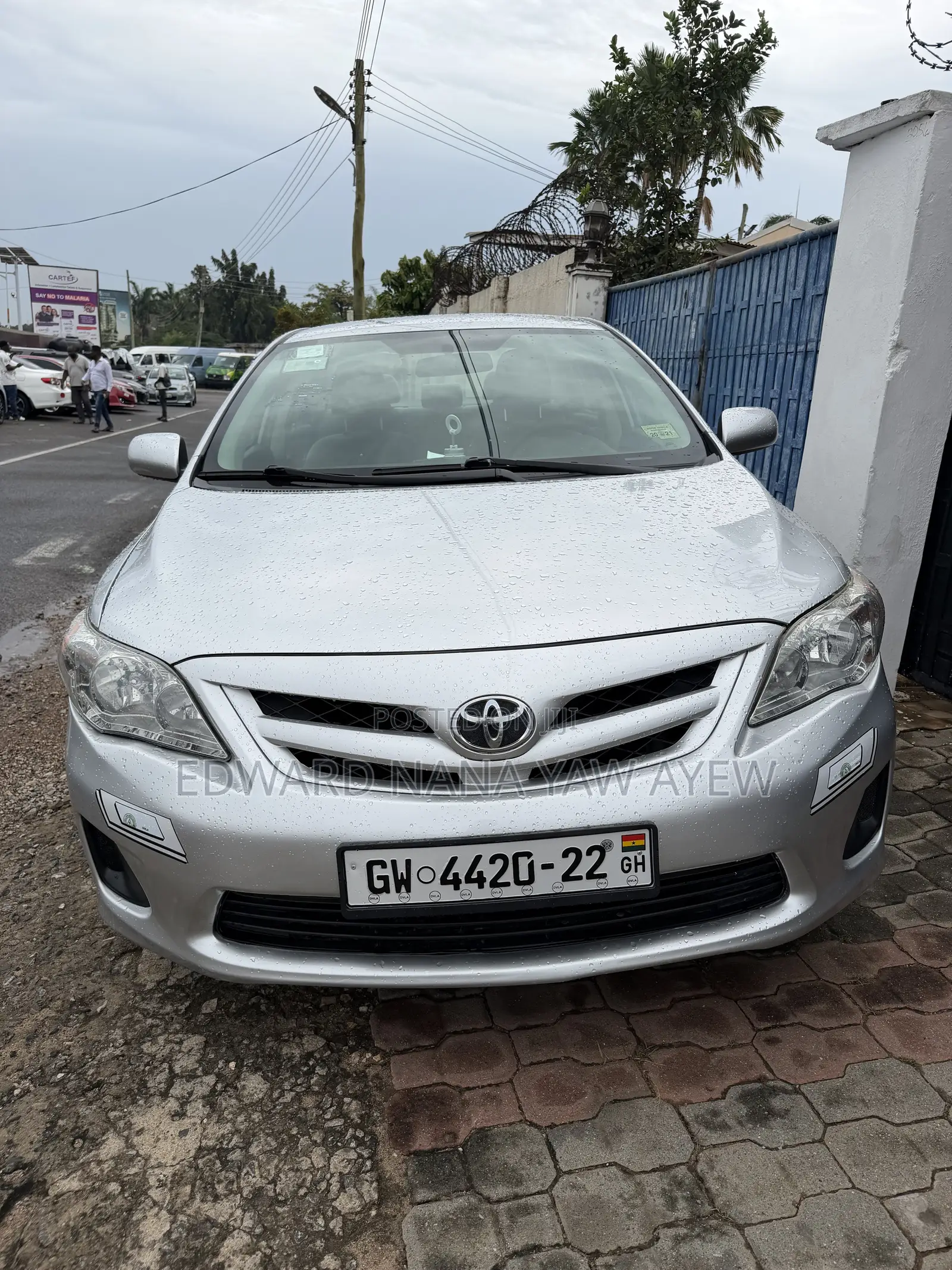 Toyota Corolla LE 4dr Sedan (1.8L 4cyl 4A) 2013 Silver
