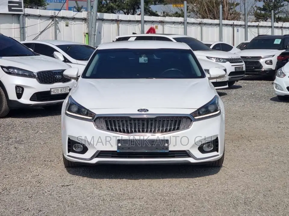 Kia K5 2018 White