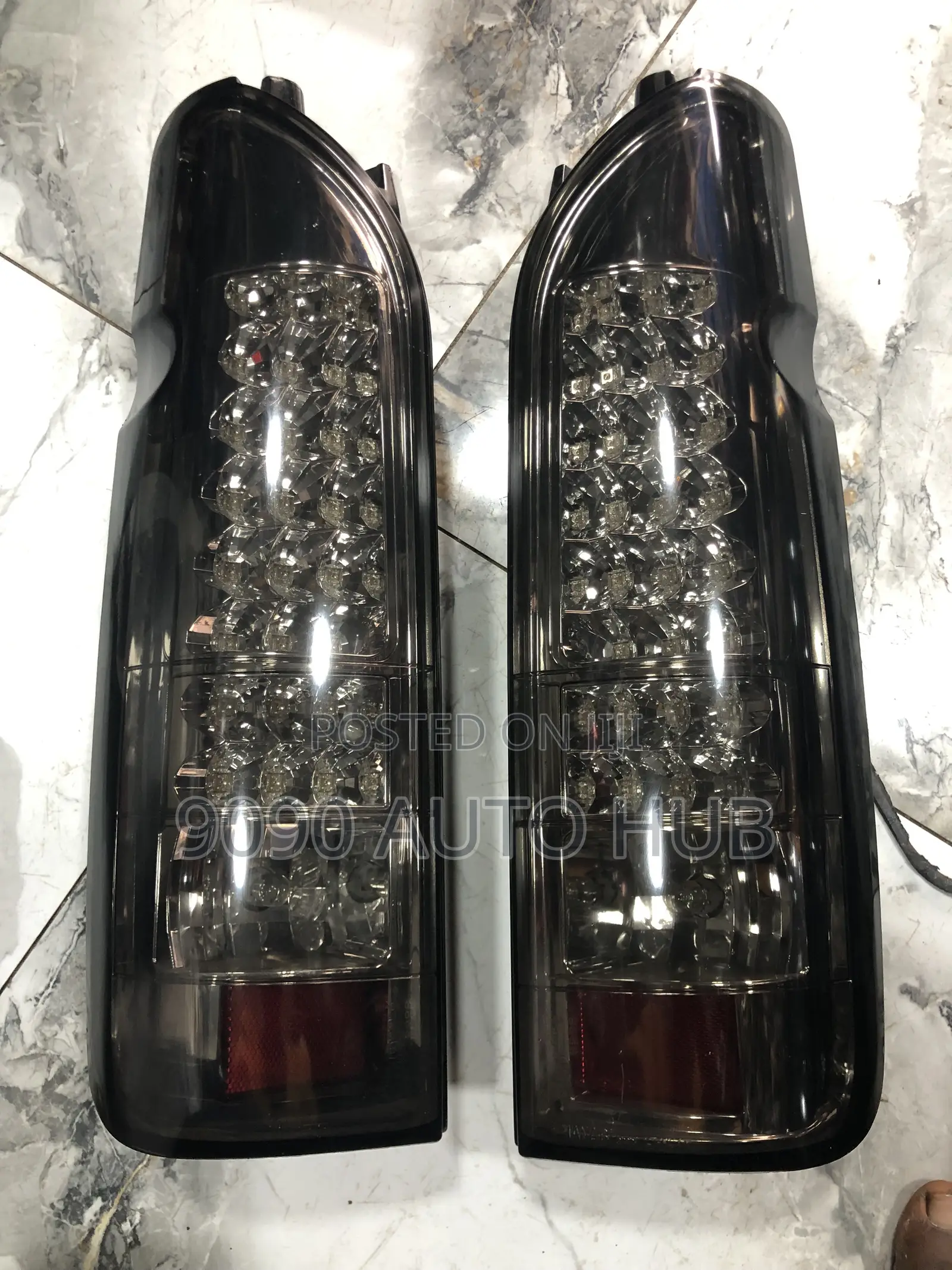 Toyota Hiace (T Taillight (Foreign Used – Premium OEM)