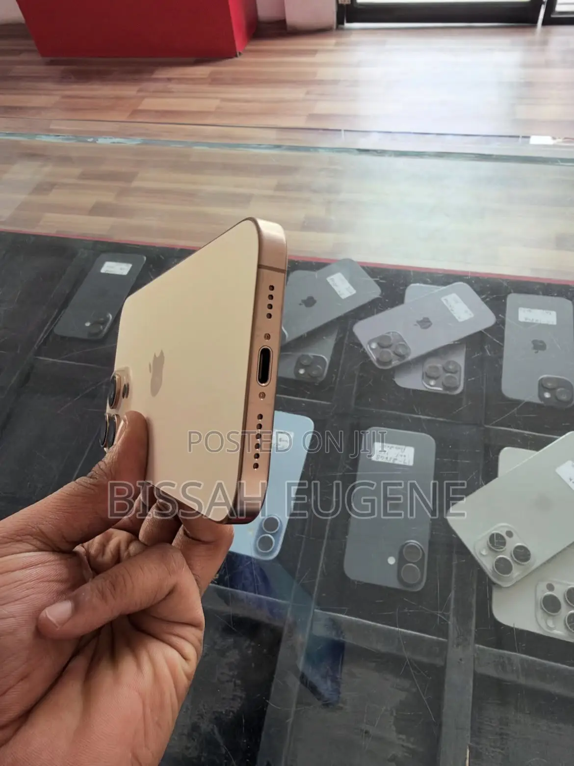 Apple iPhone 16 Pro Max 256 GB Gold