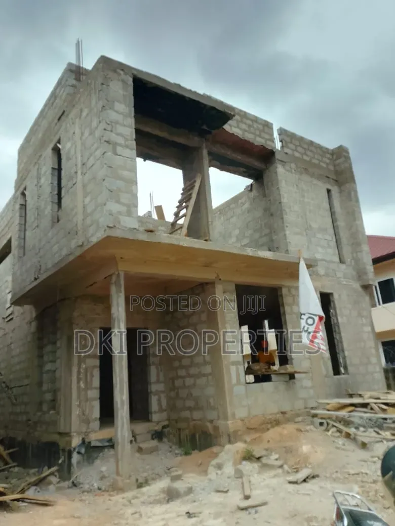 4bdrm House in Dki Properties, Malejor for sale
