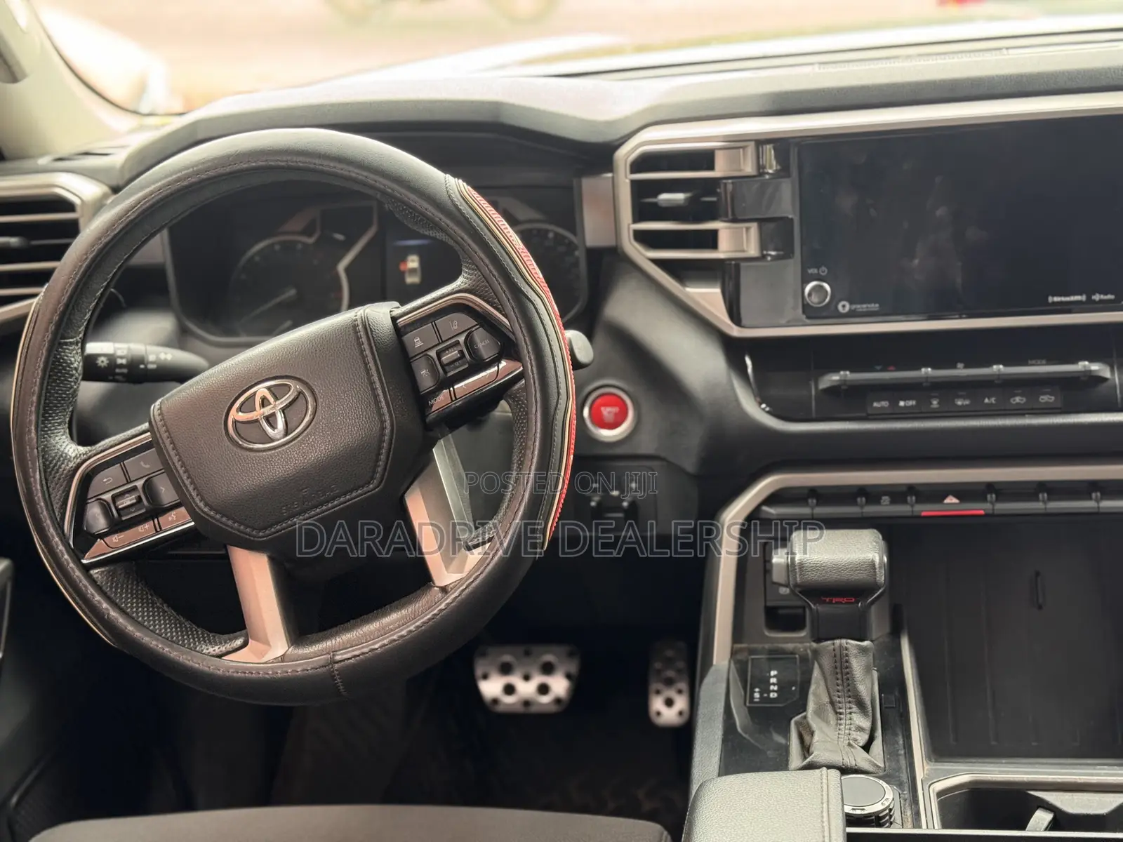 Toyota Tundra 2022 Black