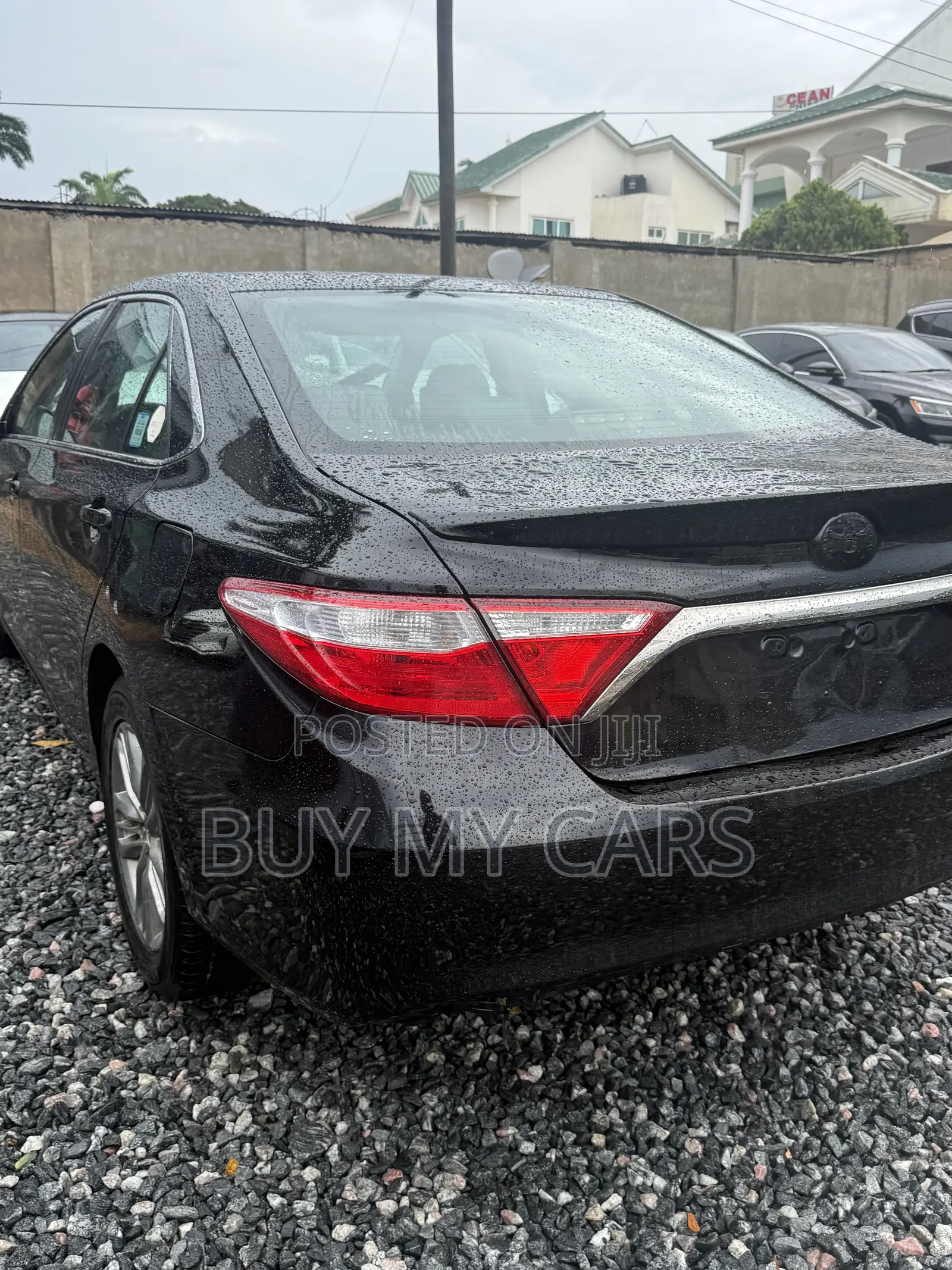 Toyota Camry 2017 Black