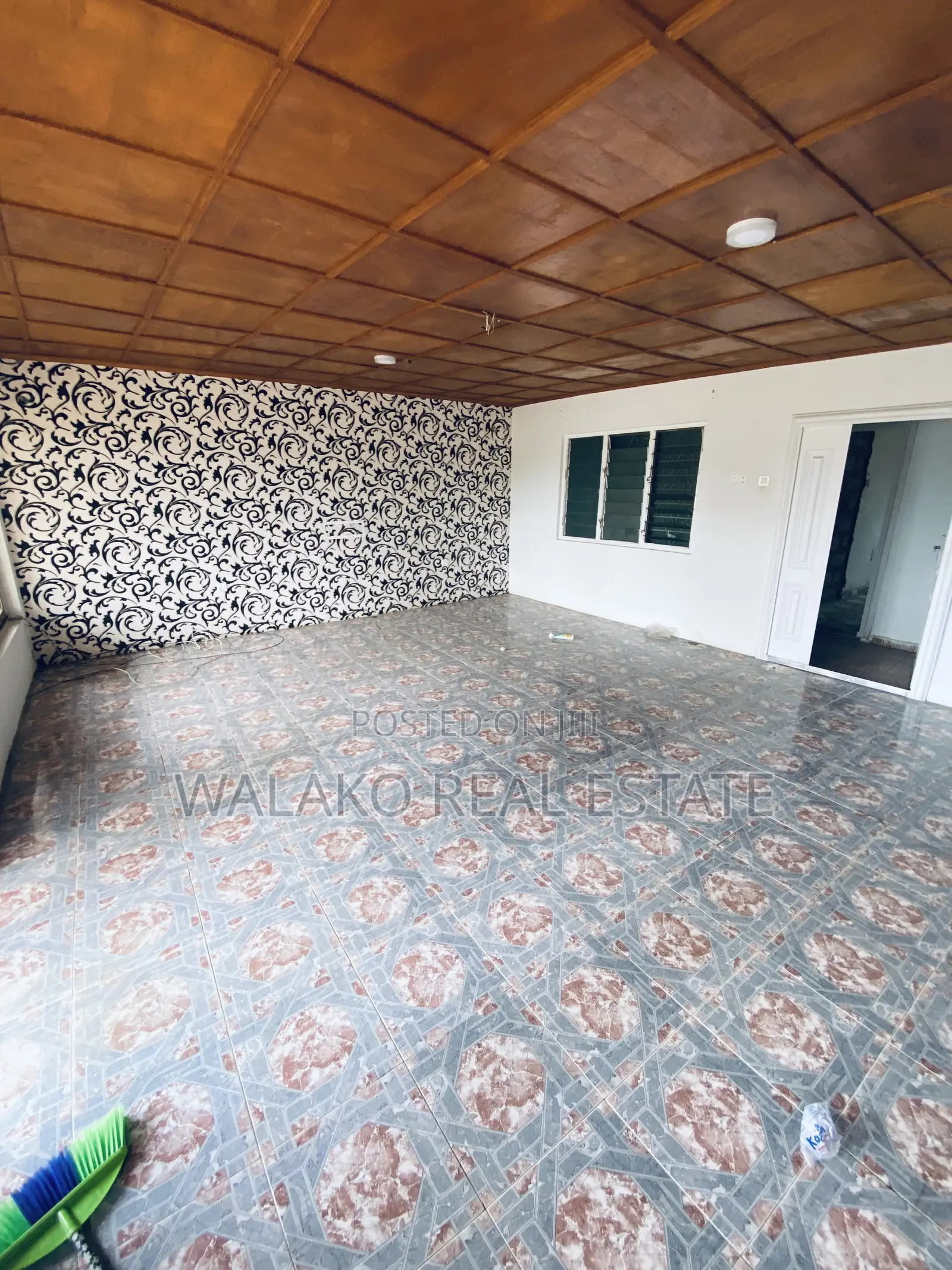 2bdrm Apartment in Ofankor for rent