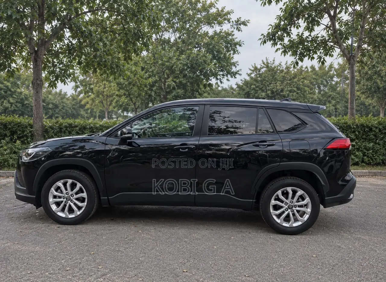 Toyota Corolla Cross 2025 Black