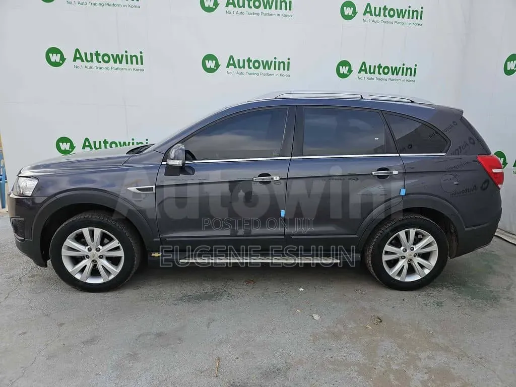 Chevrolet Captiva 2014 Black
