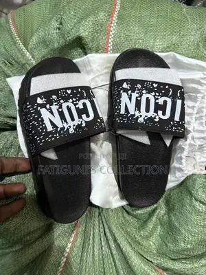 Hot Deals on Quality Men’s Slippers