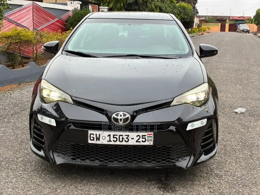 Toyota Corolla 2016 Black