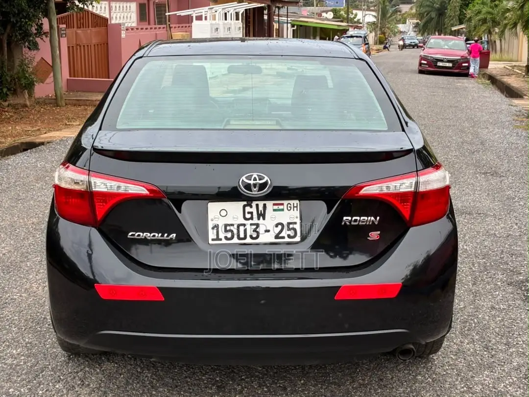 Toyota Corolla 2016 Black