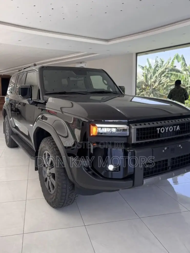Toyota Land Cruiser Prado 2025 Black