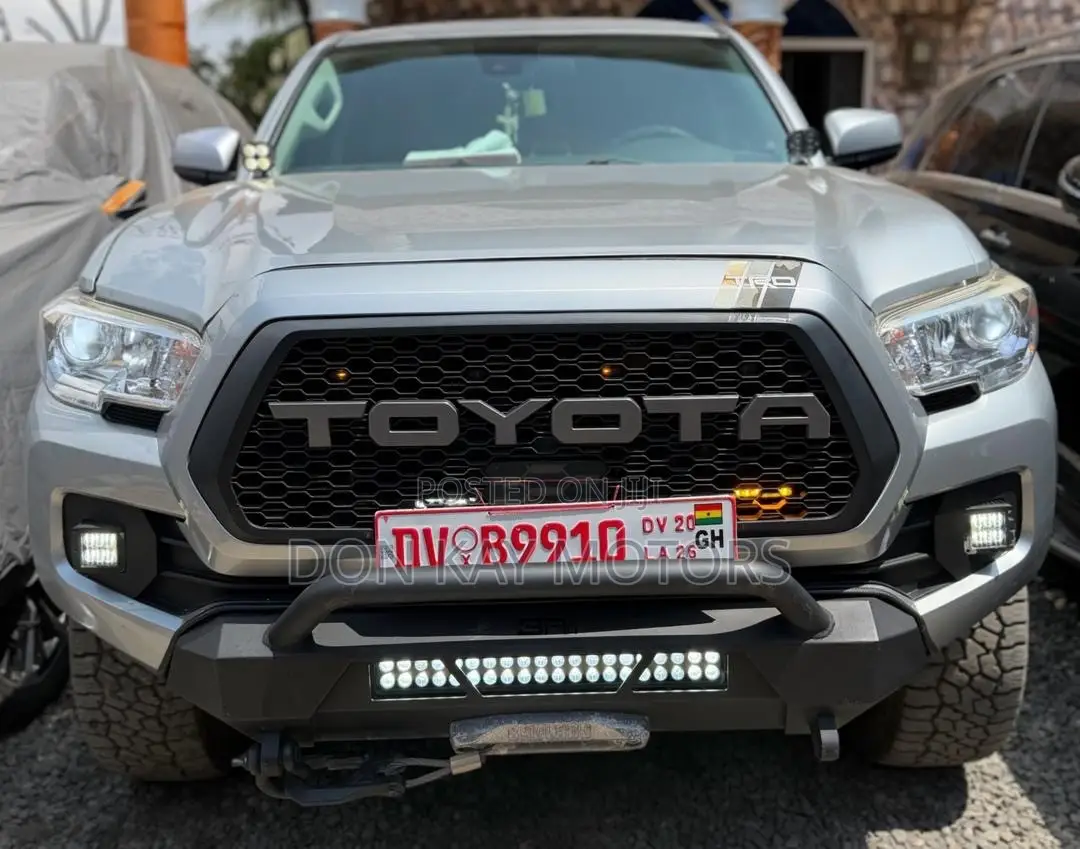 Toyota Tacoma TRD Off Road 2021 Silver