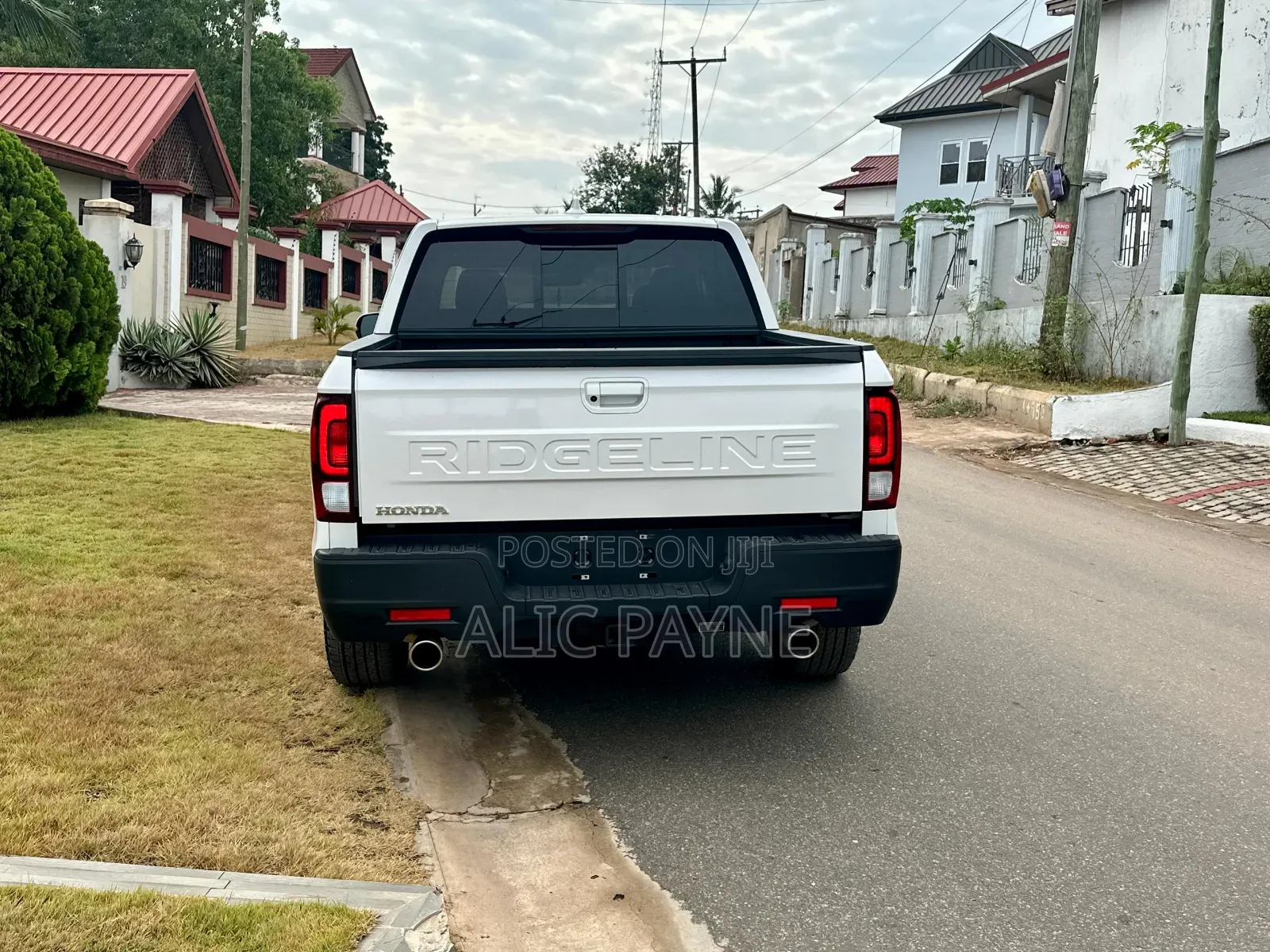 Honda Ridgeline Black Edition Crew Cab AWD SB 2026 White