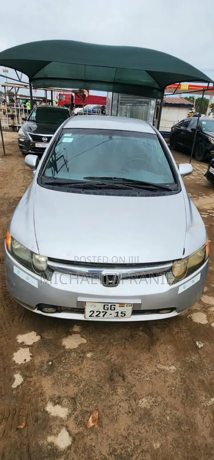 Honda Civic 1.8 5 Door Automatic 2010 Silver