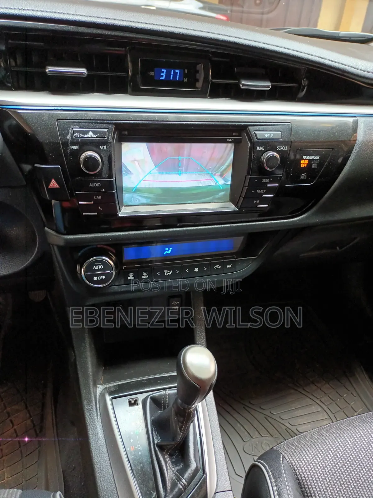 Toyota Corolla L 4dr Sedan (1.8L 4cyl CVT) 2017 Green