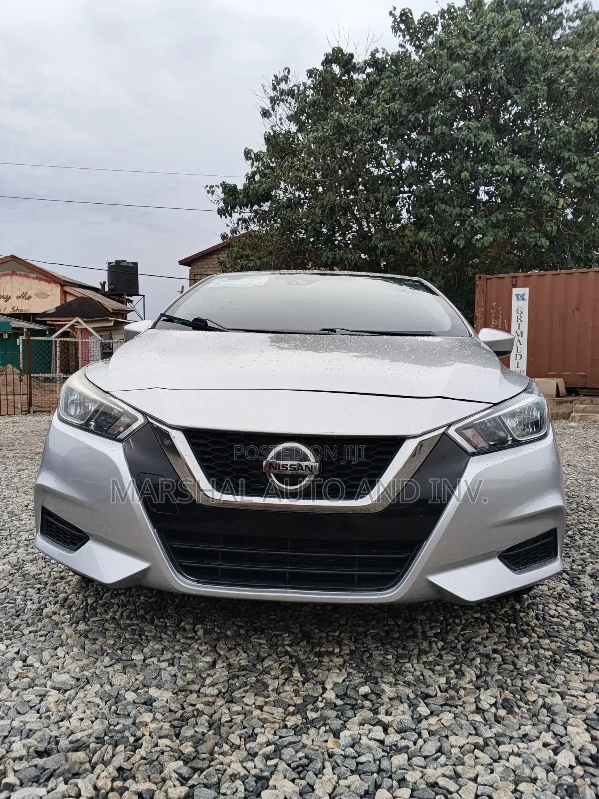Nissan Versa SV 2022 Silver