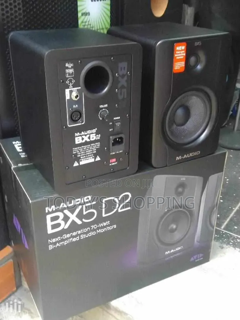 M-Audio BX5-D2 Studio Monitor Speaker