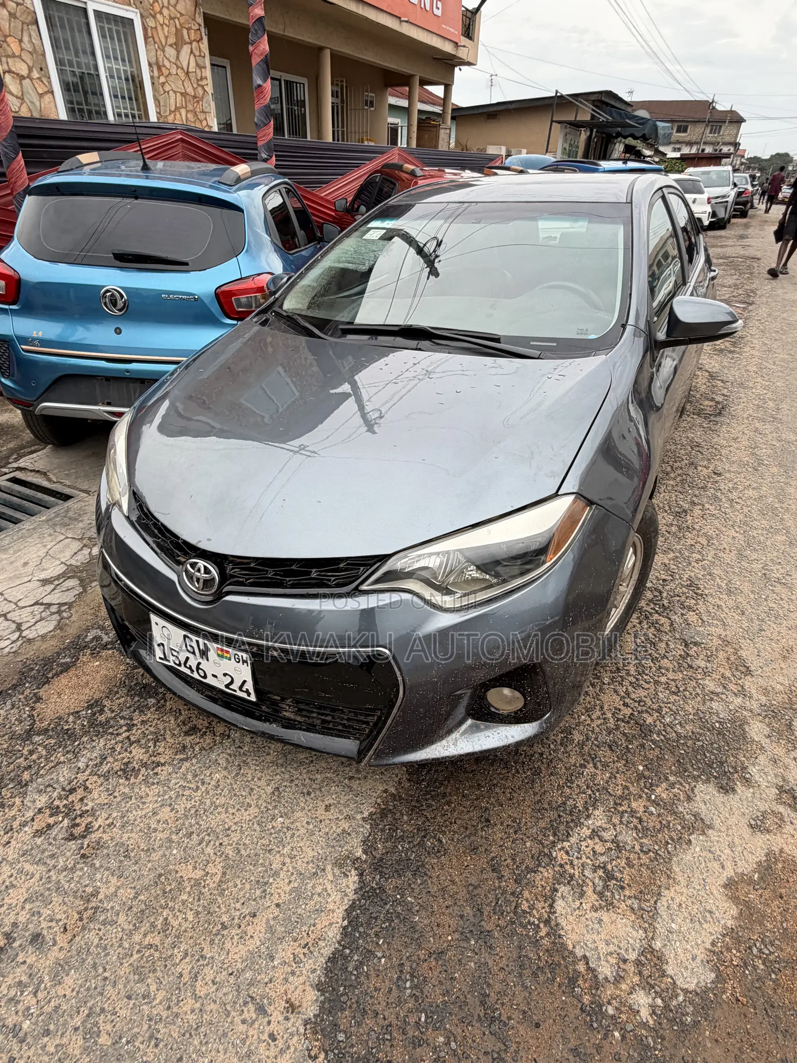 Toyota Corolla LE 4dr Sedan (1.8L 4cyl CVT) 2017 Gray