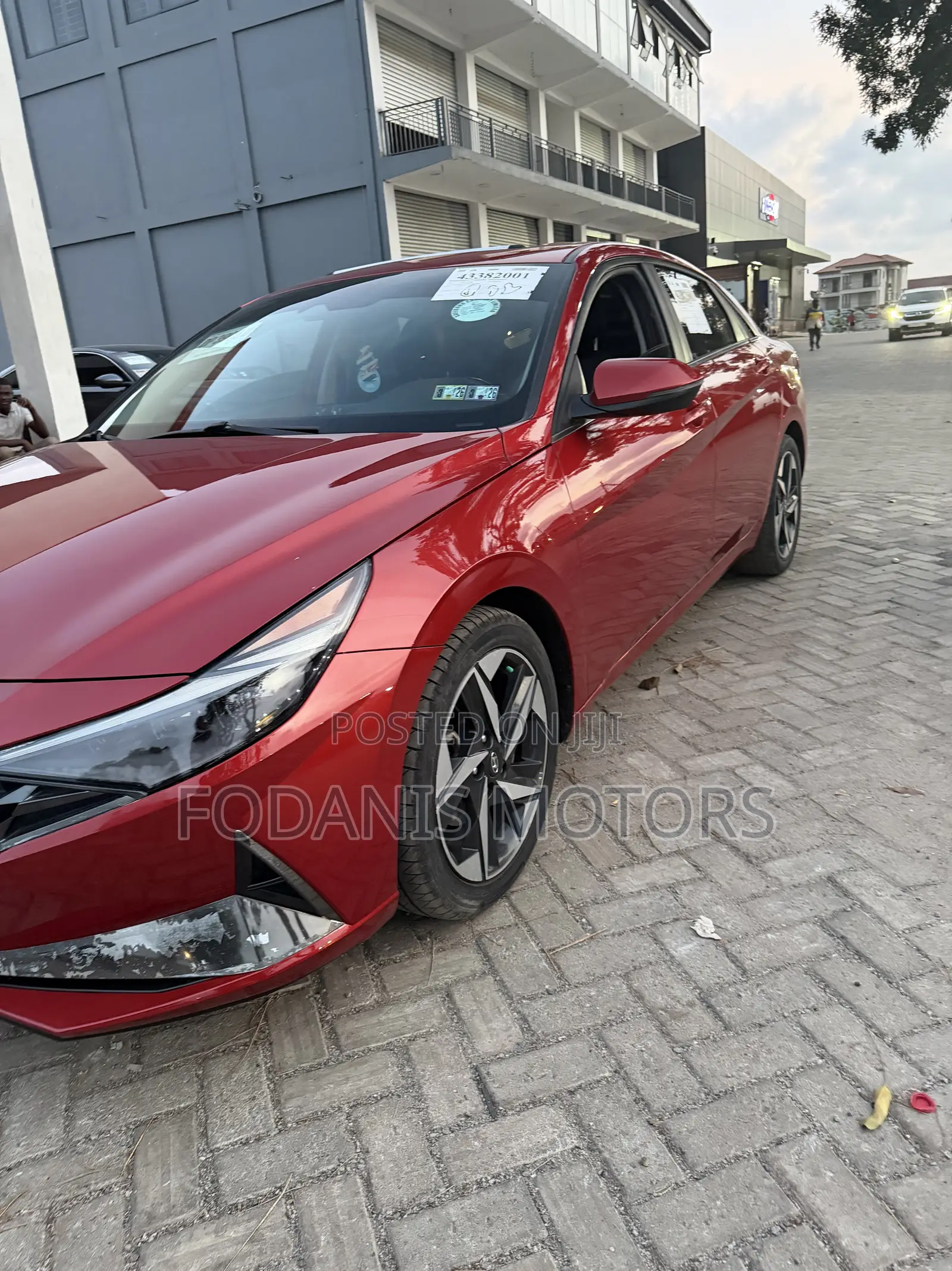 Hyundai Elantra Limited 2021 Red